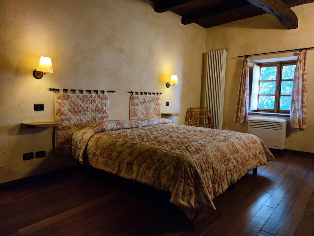 Le 5 Frecce Villa Cavour Buitenkant foto