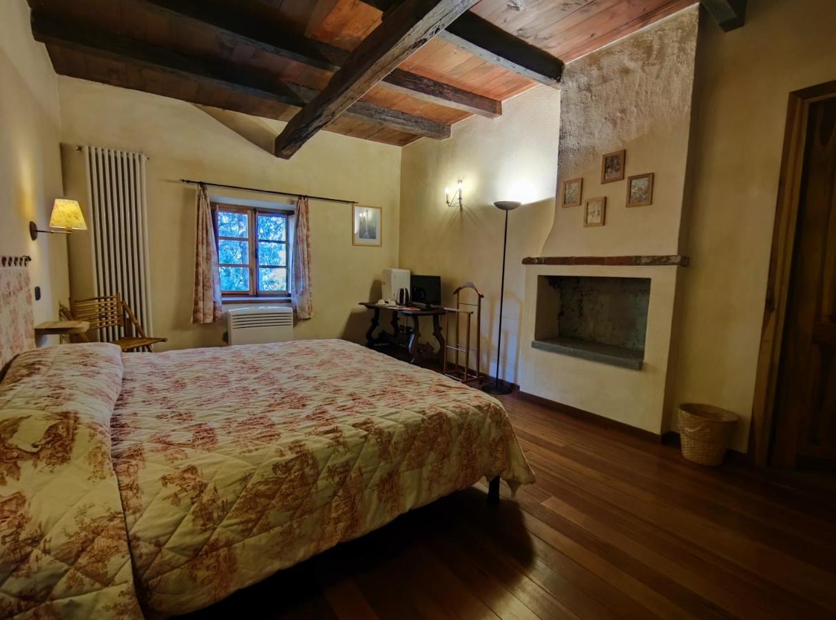 Le 5 Frecce Villa Cavour Buitenkant foto
