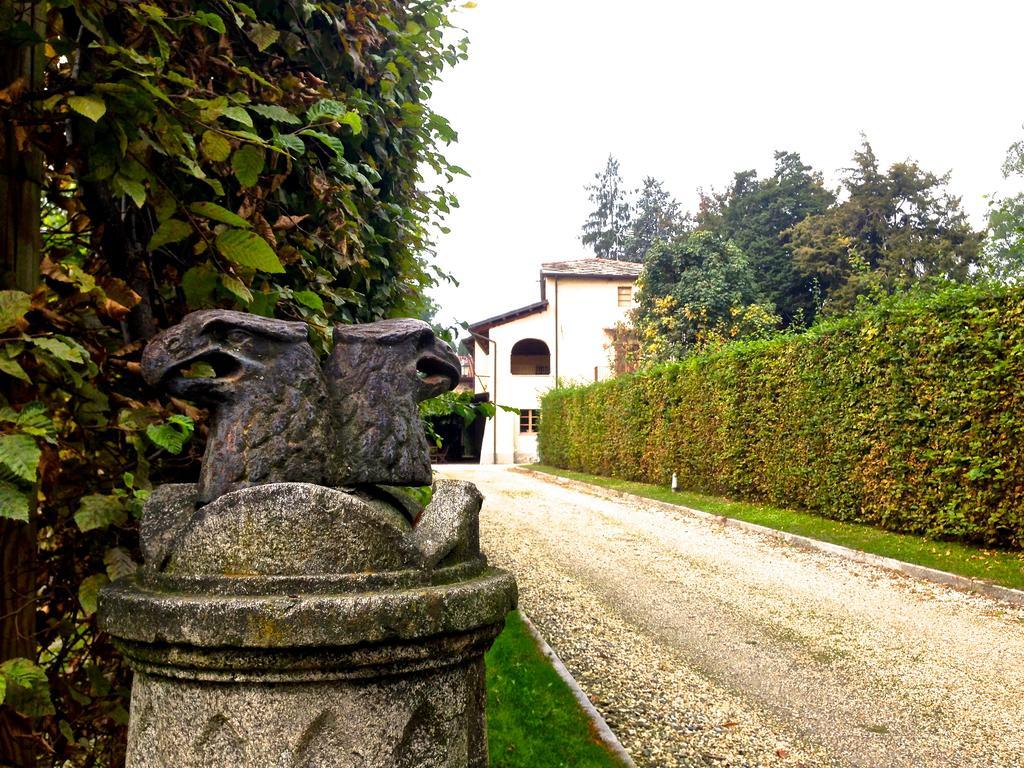 Le 5 Frecce Villa Cavour Buitenkant foto