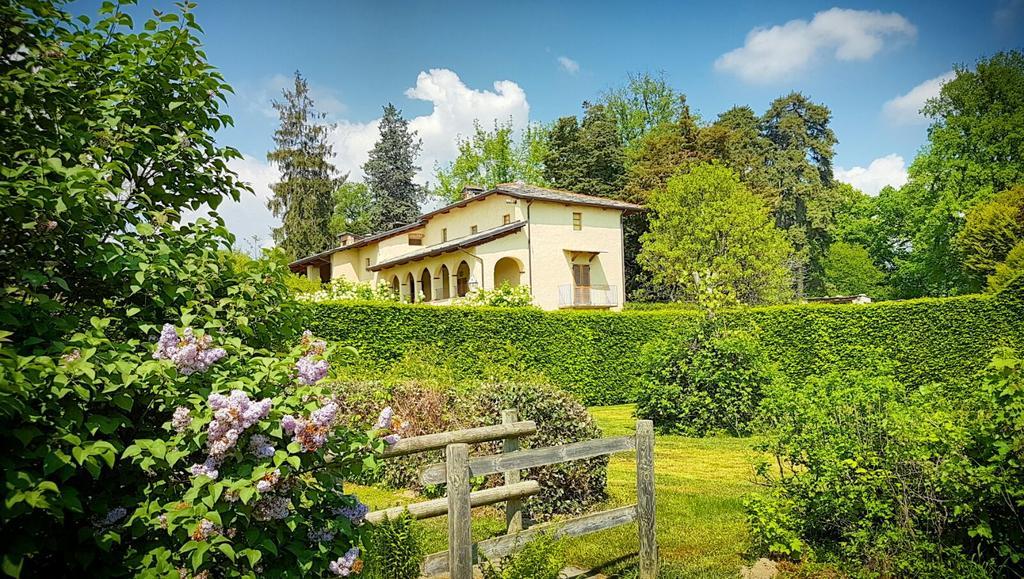 Le 5 Frecce Villa Cavour Buitenkant foto