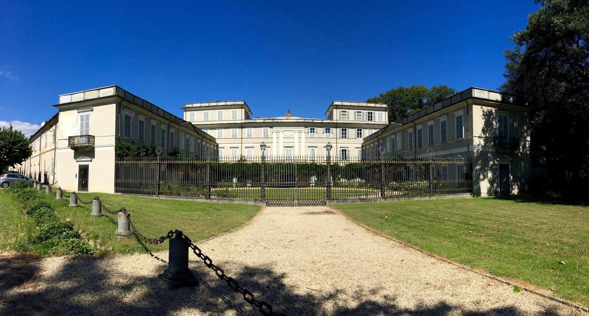Le 5 Frecce Villa Cavour Buitenkant foto