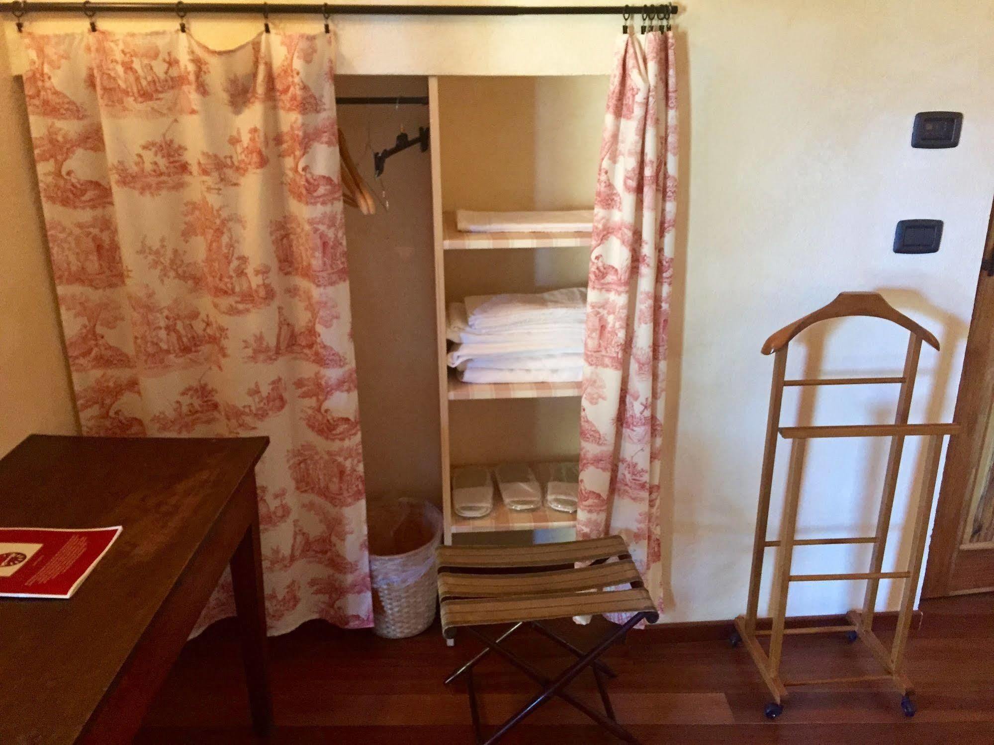 Le 5 Frecce Villa Cavour Buitenkant foto