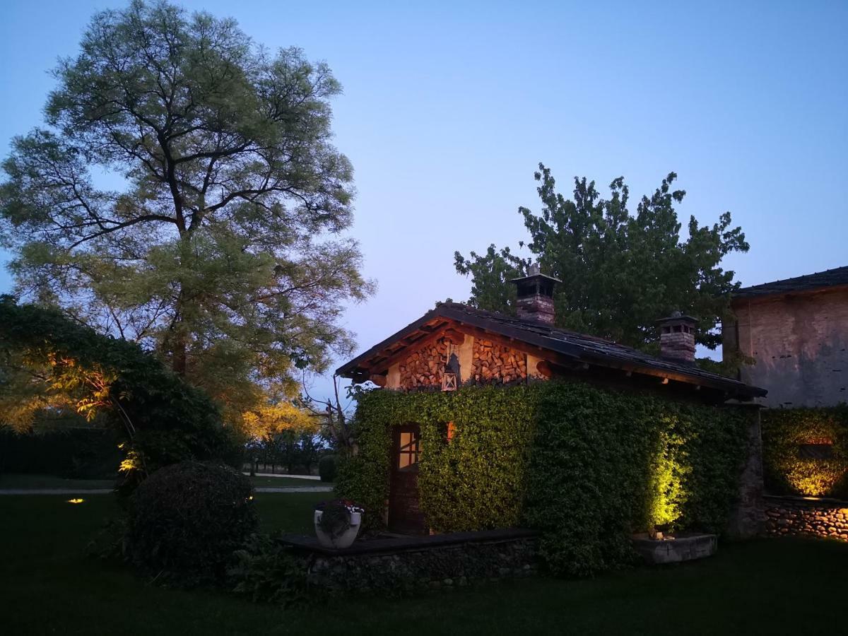 Le 5 Frecce Villa Cavour Buitenkant foto